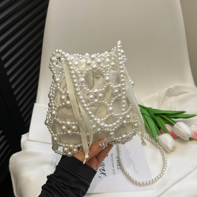 Белые сумки-ведра с бисером, н – обзор и цена Luxury Bags On Sales